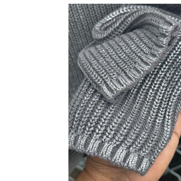 Chico’s Silver Sweater size O - Picture 4 of 5